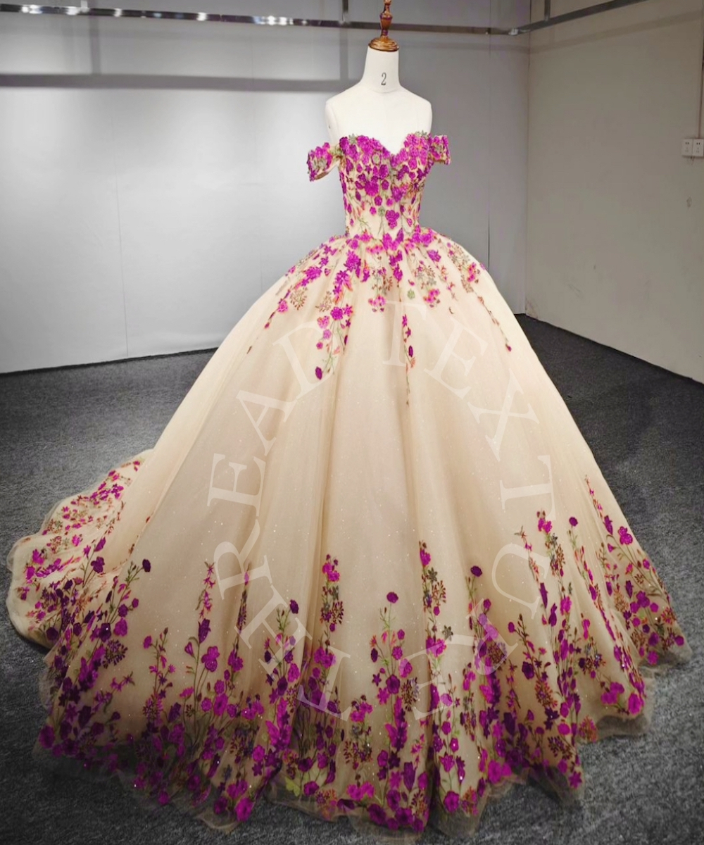 045II808 WEDDING GOWN