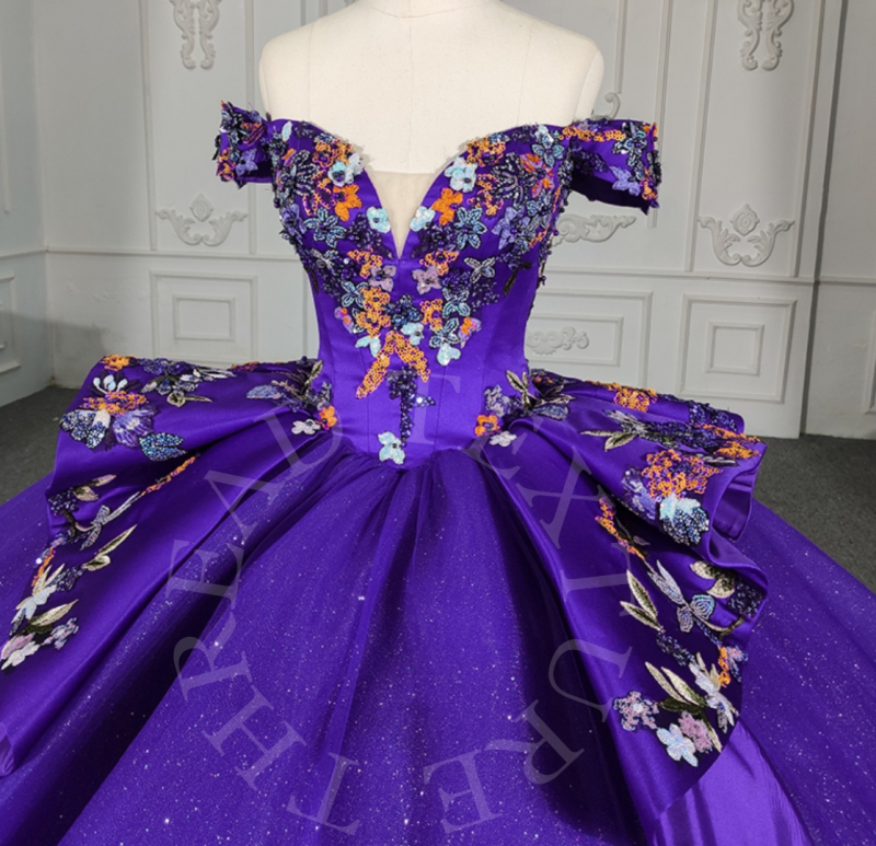 017II808 WEDDING GOWN